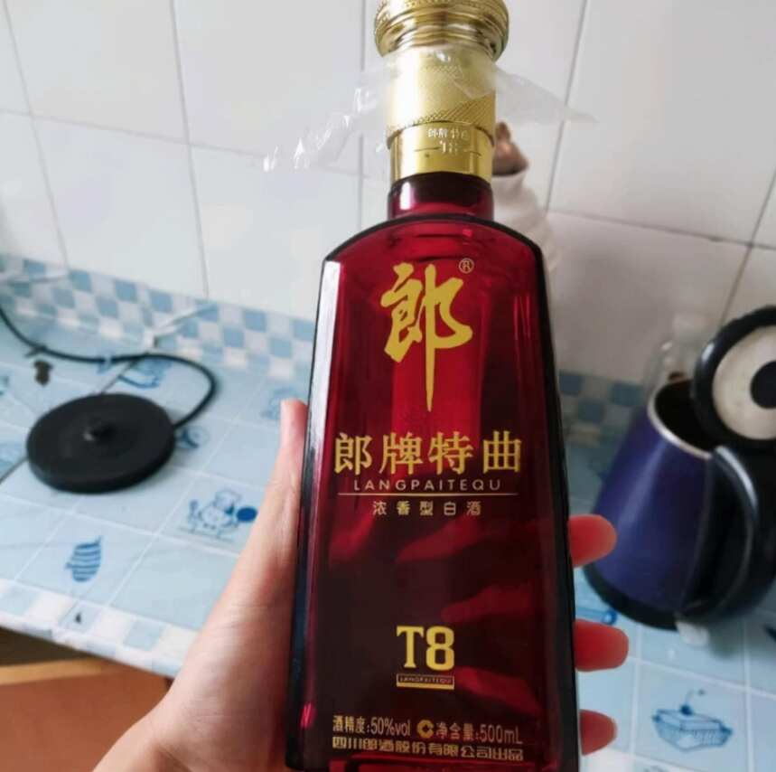 中國4款被誤會的“便宜”酒，都是純糧食酒，會喝的人從不離桌