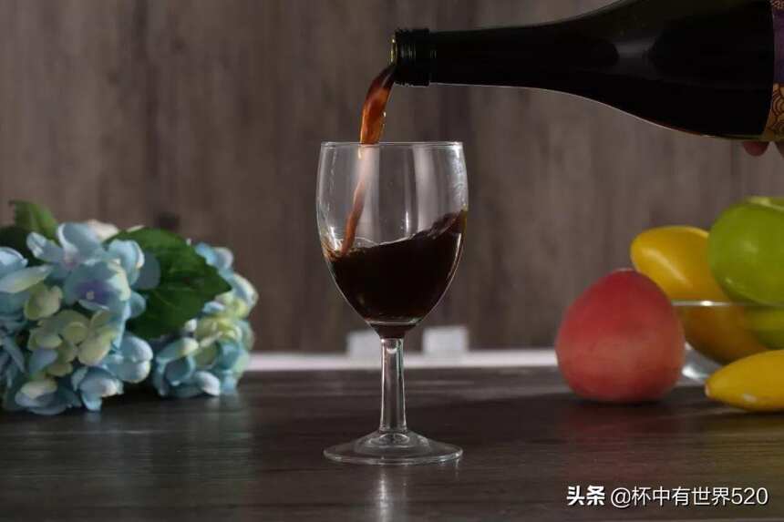 為什么女人睡前一定要喝一杯葡萄酒？