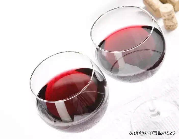 如何形容一款葡萄酒？這些葡萄酒描述詞既“有腔調”又實用