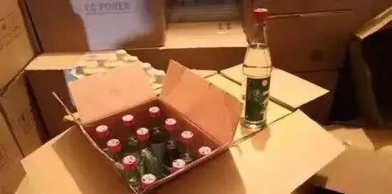 牛欄山假酒被查獲成本不到3元，消費要當心