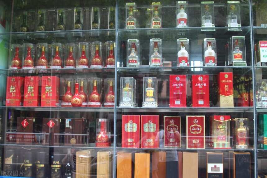 四大名酒、新老八大名酒！來看看全國五屆評酒大會發生的故事