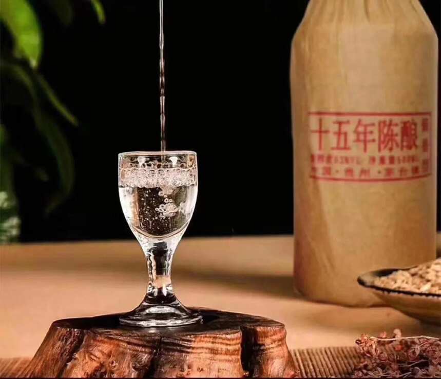 解析白酒釀造全過程，終于知道什么是勾兌酒了！