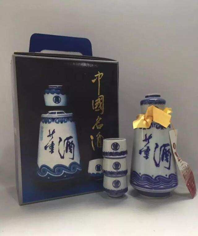 上世紀八大名酒個個臥虎藏龍，茅臺都得靠邊站，你見過幾個？