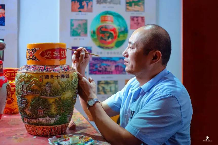 “紹興風景”花雕系列產品斬獲紹興文創產品暨旅游商品大賽銀獎