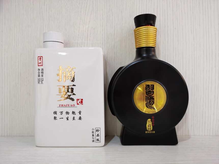 摘要與習酒窖藏1988對比品鑒