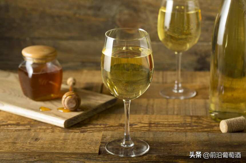 品評烈酒和葡萄酒的區別在哪里？品評烈酒是如何進行的？