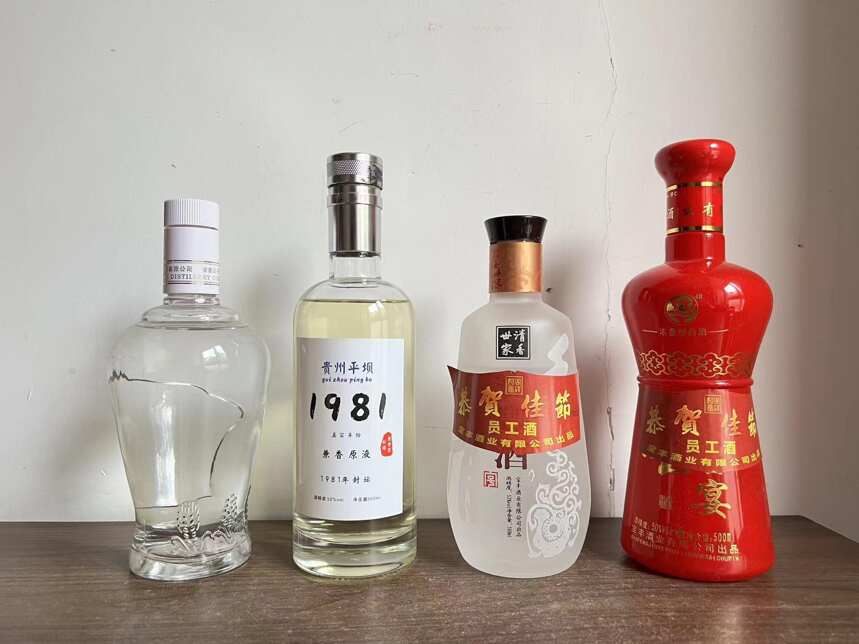 買白酒請買正規商品，消費者都知道，但酒友容易跳坑