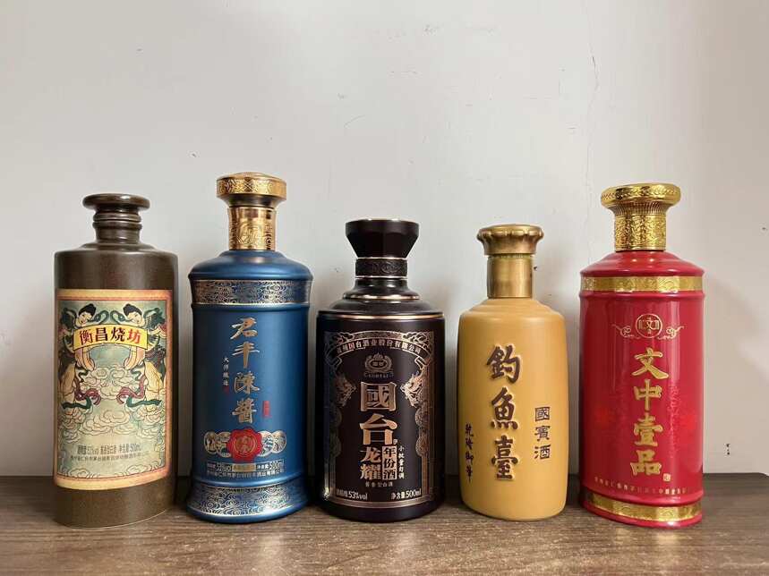 酒群賣酒可不像過去那么容易，套路變多，酒友酒商都得注意